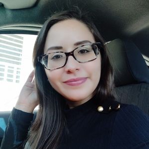 Meet your Posher, Veronica